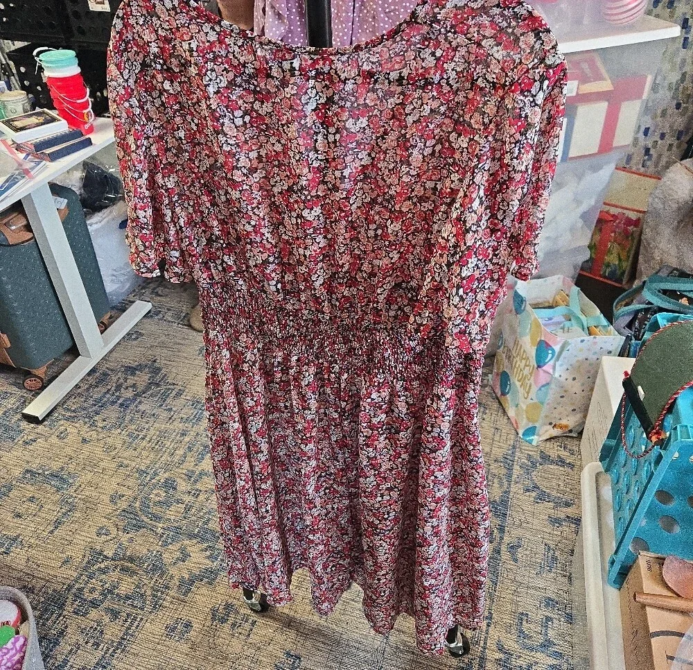 Shein Pink and White Floral Smocked-Waist Tunic